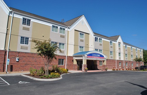 Bermuda Hotel | Candlewood Suites Colonial Heights - Fort Lee, an Ihg Hotel