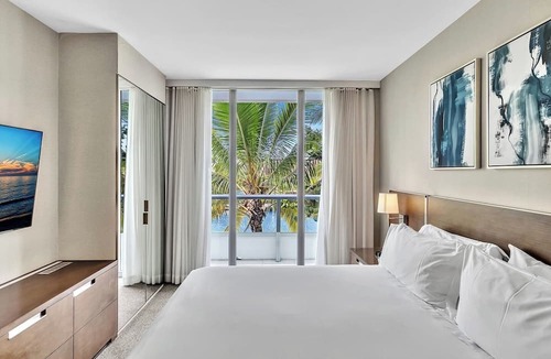 Bay Harbor Islands Apartment | King Suite balcony water views-Hosted by Sweetstay