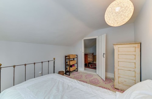 Cornwallville House | Historic Catskills Farmhouse w/ Panoramic Views!