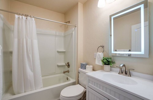Kila House | Charming 2 Bedroom Home 10 Minutes from Kalispell