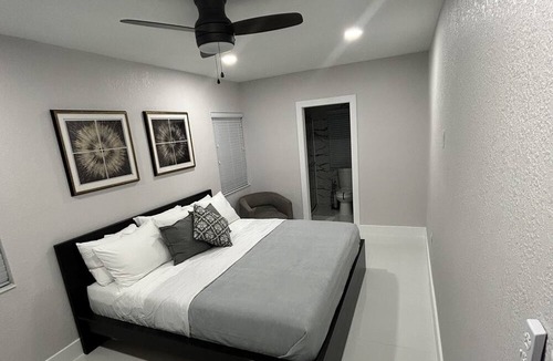 Hialeah House | City Chic - Design to cater the most particular guests.
