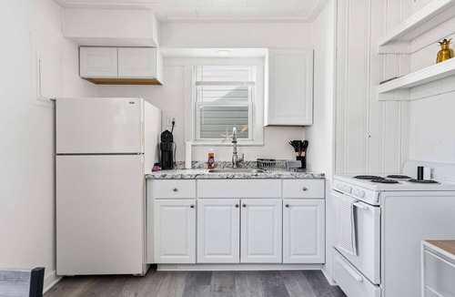 Cape May - Wildwood Cottage | 2BR North Wildwood Cottage with Modern Updates