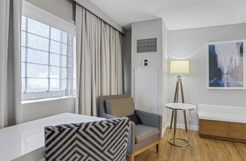 East Rutherford Hotel | Major international sporting event Stay Near MetLife Stadium & NYC