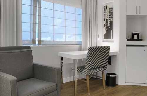 East Rutherford Hotel | World Cup Fan Hotel Near MetLife Gameday Shuttle