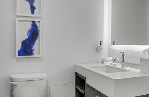 East Rutherford Hotel | World Cup Hotel Near MetLife Stadium
