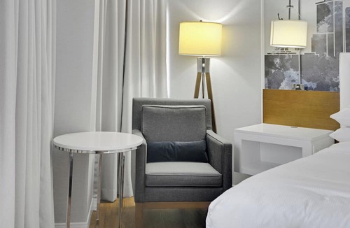 East Rutherford Hotel | MetLife Stadium Hotel World Cup Hub Shuttles