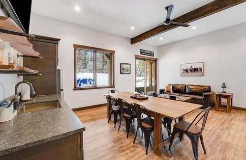 Somers House | Newly built mountain home with water views, balcony, two kitchens, & W/D