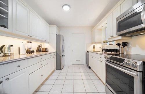 Highland Lakes House | NEW | Casa Sirena | Waterfront | 10 mins Beach