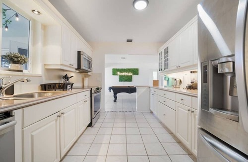 Highland Lakes House | NEW | Casa Sirena | Waterfront | 10 mins Beach