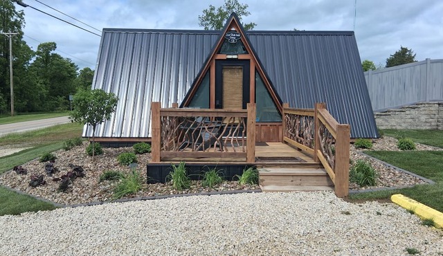 Cottage 3: Quiet Kickback Cottage, A Cozy Studio Style by Seneca Lake Marina